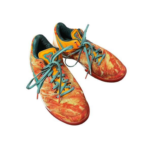 Nike Kobe 8 Area 72 All Star Sneakers Size 5 GS - Picture 3 of 9